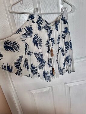 Skemo Navy and White Tropical Print Skirt with off the shoulder smocked top.